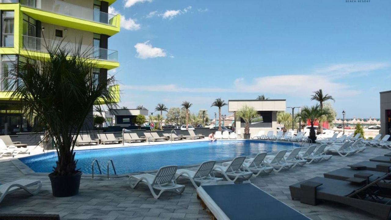 Michael By The Sea - Alezzi Beach Resort Navodari Ngoại thất bức ảnh